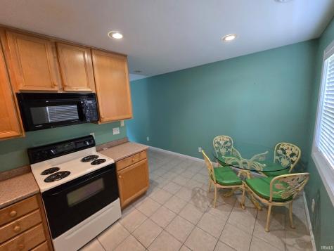 11751 Vienna Road Wadesville IN 47638