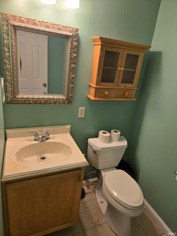 11751 Vienna Road Wadesville IN 47638