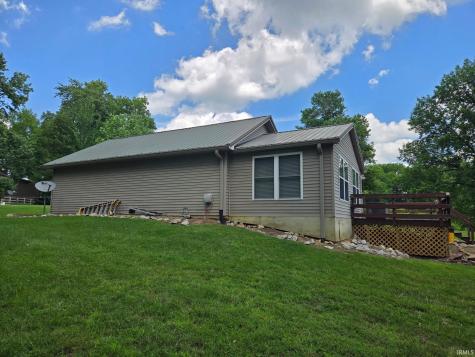 11751 Vienna Road Wadesville IN 47638