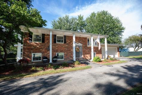 501 Shaffer Road Bourbon IN 46504