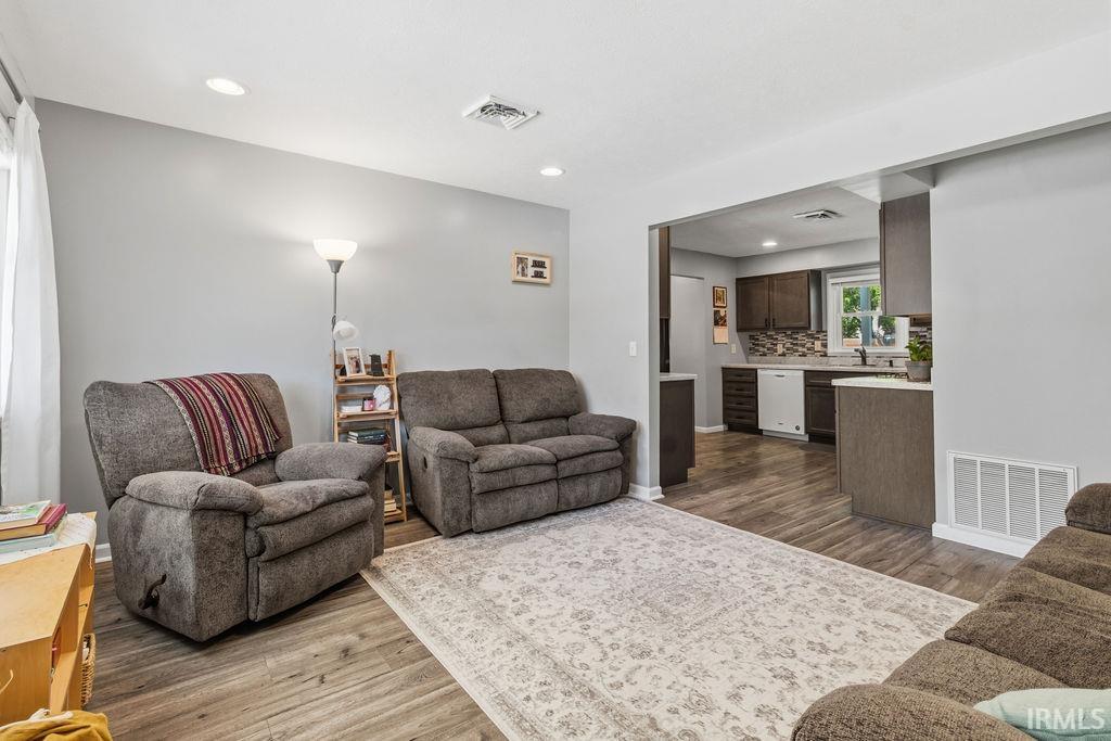 505 N Locke Street Nappanee IN 46550