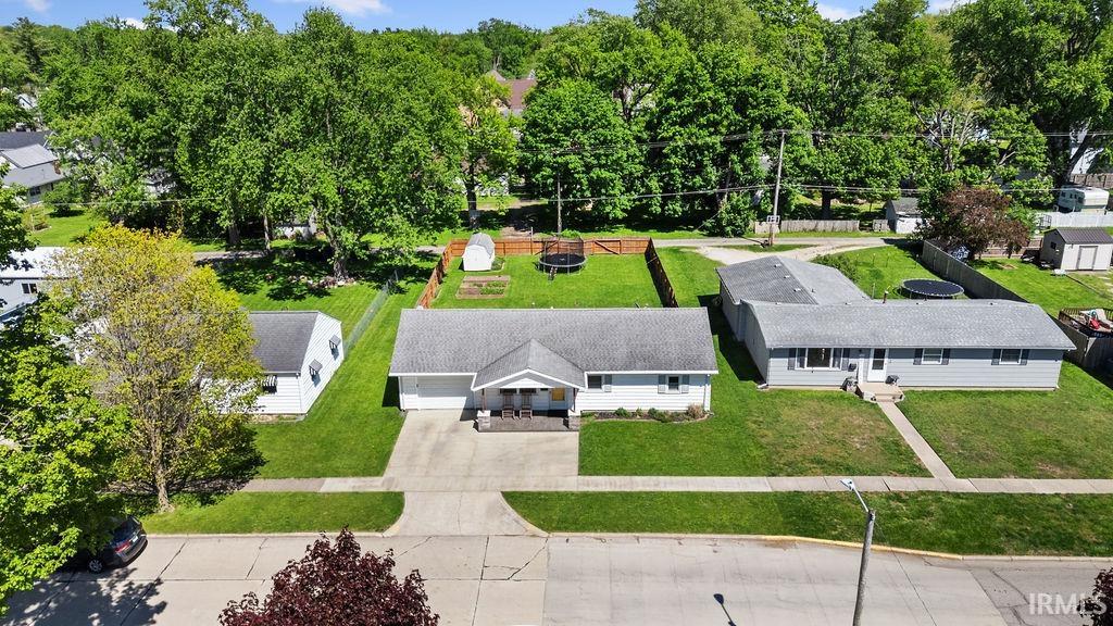 505 N Locke Street Nappanee IN 46550