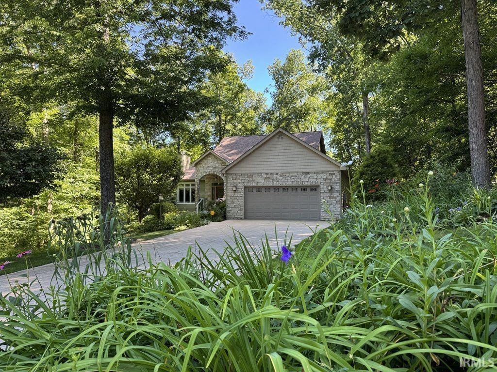 4618 N Chatham Drive Bloomington IN 47404