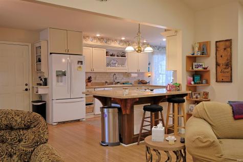 711 Laura Lane Sweetser IN 46987