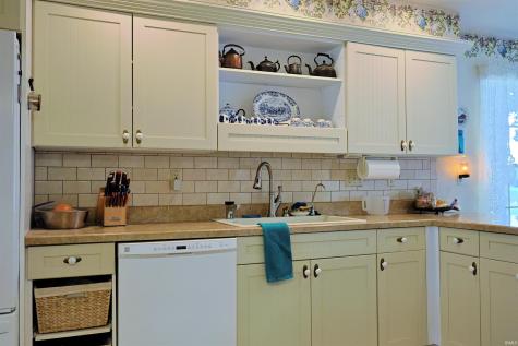 711 Laura Lane Sweetser IN 46987