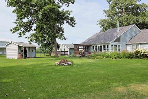 711 Laura Lane Sweetser IN 46987