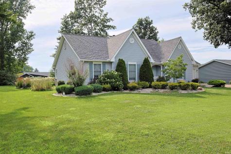 711 Laura Lane Sweetser IN 46987