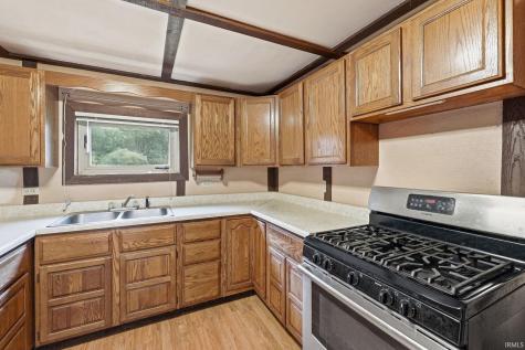 5862 E State Road 14 North Manchester IN 46510