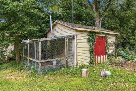 5862 E State Road 14 North Manchester IN 46510