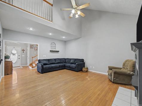 9000 Meghan Court Evansville IN 47712