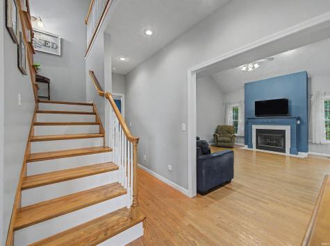 9000 Meghan Court Evansville IN 47712