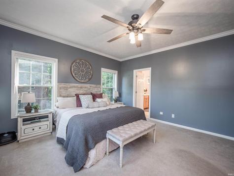 9000 Meghan Court Evansville IN 47712