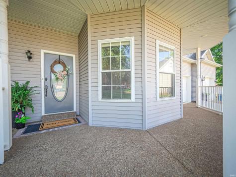 9000 Meghan Court Evansville IN 47712