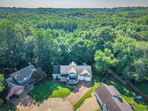 9000 Meghan Court Evansville IN 47712