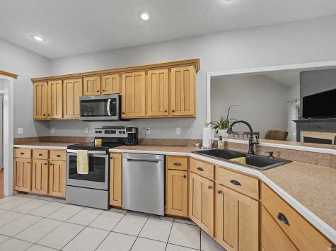 9000 Meghan Court Evansville IN 47712