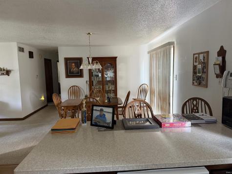 9101 Shoreline Drive Wadesville IN 47638
