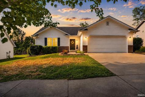 412 E Cardinal Glen Drive Bloomington IN 47401
