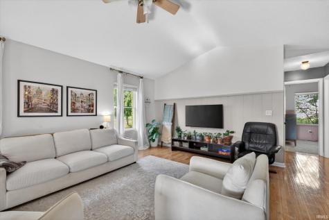 412 E Cardinal Glen Drive Bloomington IN 47401