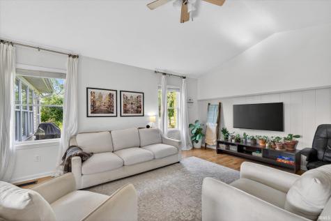 412 E Cardinal Glen Drive Bloomington IN 47401
