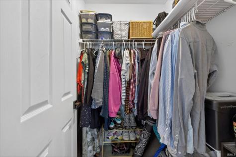 412 E Cardinal Glen Drive Bloomington IN 47401