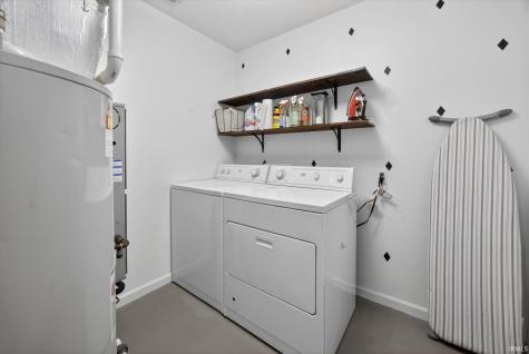 412 E Cardinal Glen Drive Bloomington IN 47401