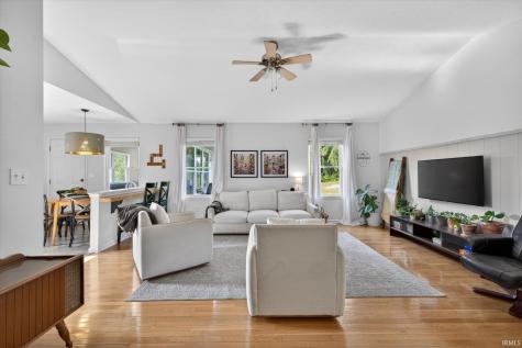 412 E Cardinal Glen Drive Bloomington IN 47401