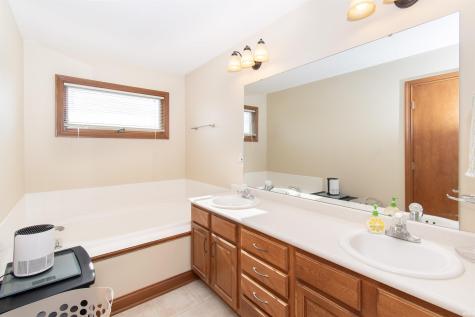 605 Freds Court Kendallville IN 46755