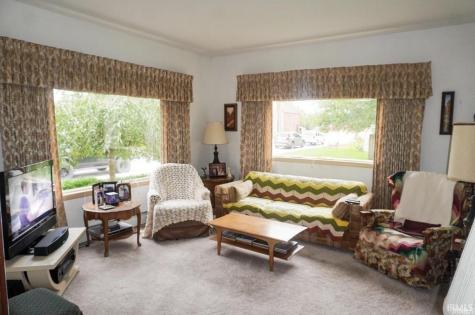 303 E Main Street Medaryville IN 47957