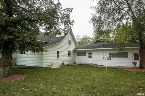 303 E Main Street Medaryville IN 47957