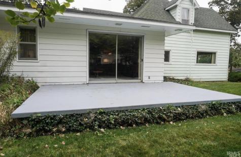 303 E Main Street Medaryville IN 47957