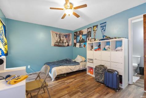 6907 E South Barbee Drive Pierceton IN 46562