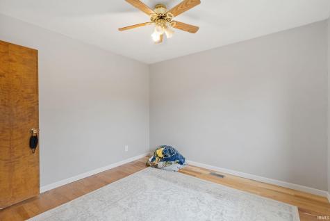 6907 E South Barbee Drive Pierceton IN 46562