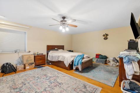 6907 E South Barbee Drive Pierceton IN 46562