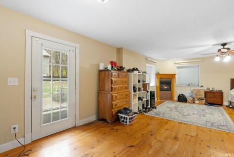 6907 E South Barbee Drive Pierceton IN 46562