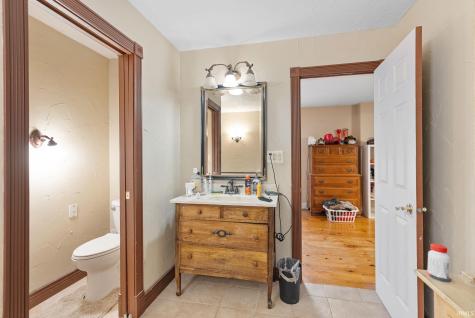 6907 E South Barbee Drive Pierceton IN 46562