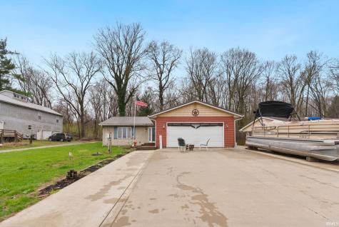 6907 E South Barbee Drive Pierceton IN 46562