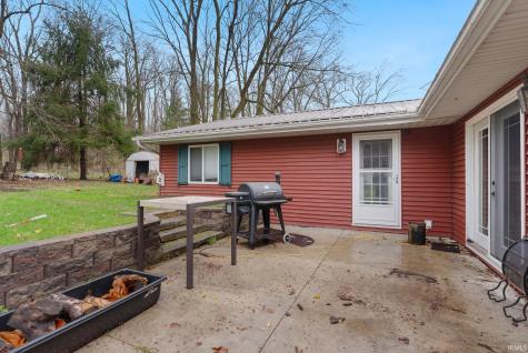 6907 E South Barbee Drive Pierceton IN 46562