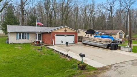 6907 E South Barbee Drive Pierceton IN 46562