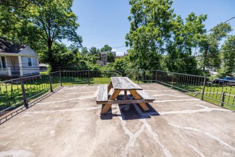 326 S Eagleson Avenue Bloomington IN 47401