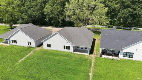 2210 E 250 N Road Bluffton IN 46714