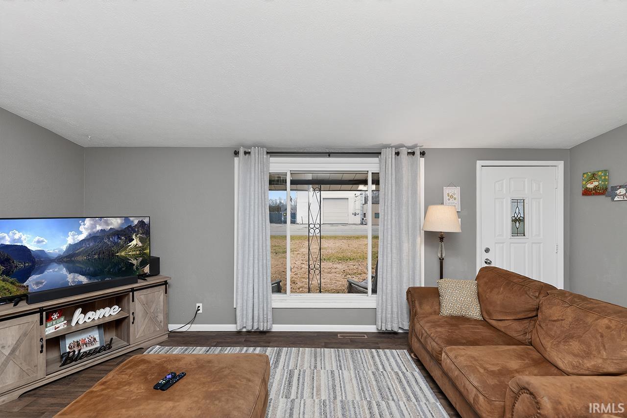 1674 Toledo Road Elkhart IN 46516