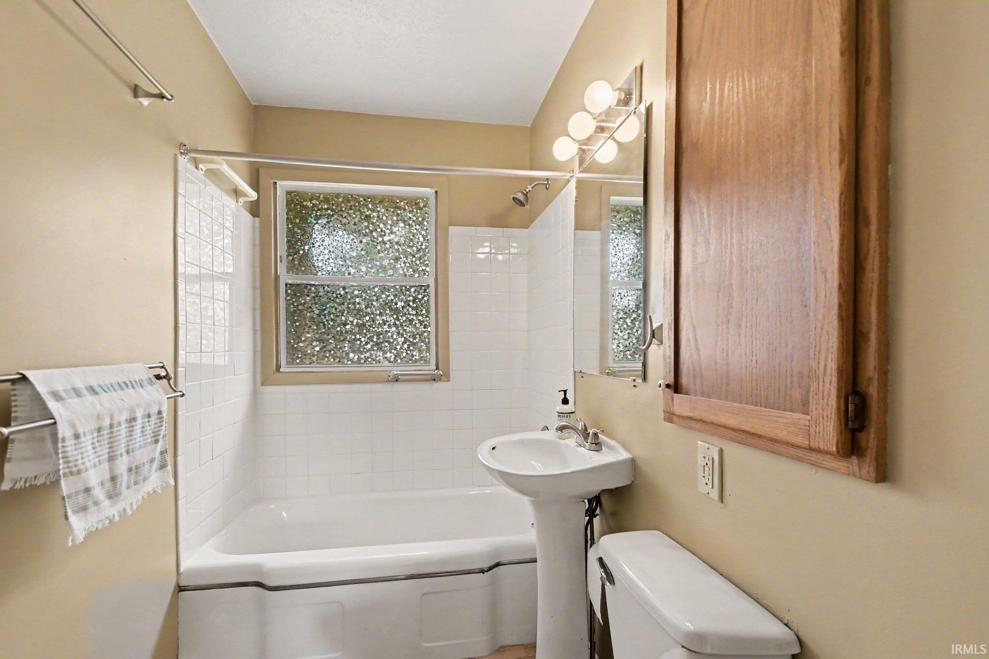 1534 Kilbourn Street Elkhart IN 46514