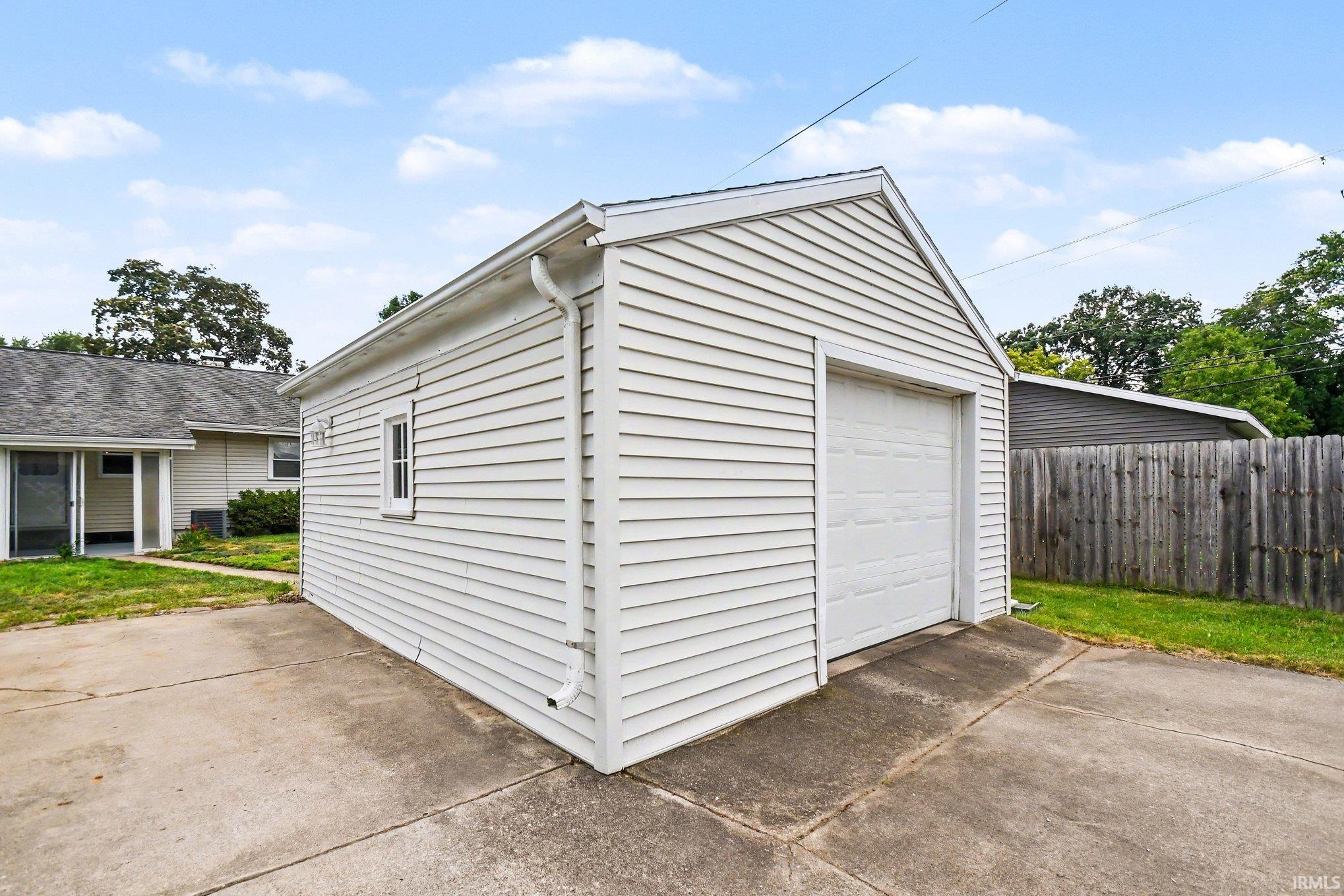 1534 Kilbourn Street Elkhart IN 46514