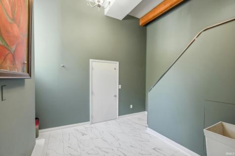 1802 Hathaway Road Fort Wayne IN 46845