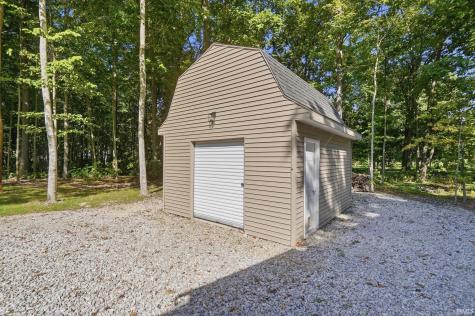 1802 Hathaway Road Fort Wayne IN 46845
