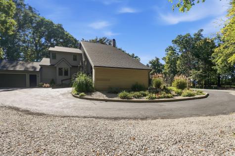1802 Hathaway Road Fort Wayne IN 46845