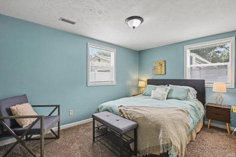 1420 Joyce Drive South Bend IN 46616