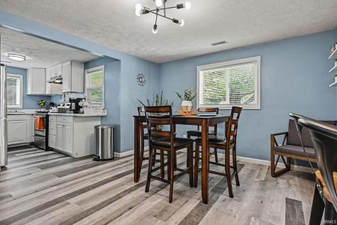1420 Joyce Drive South Bend IN 46616