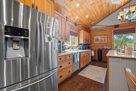 4738 Point Idalawn Drive Unionville IN 47468