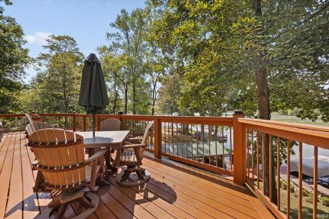 4738 Point Idalawn Drive Unionville IN 47468